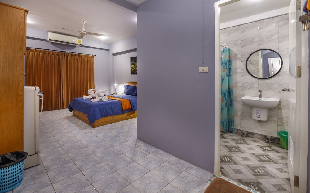 Travellers Rest Hotel 40/40