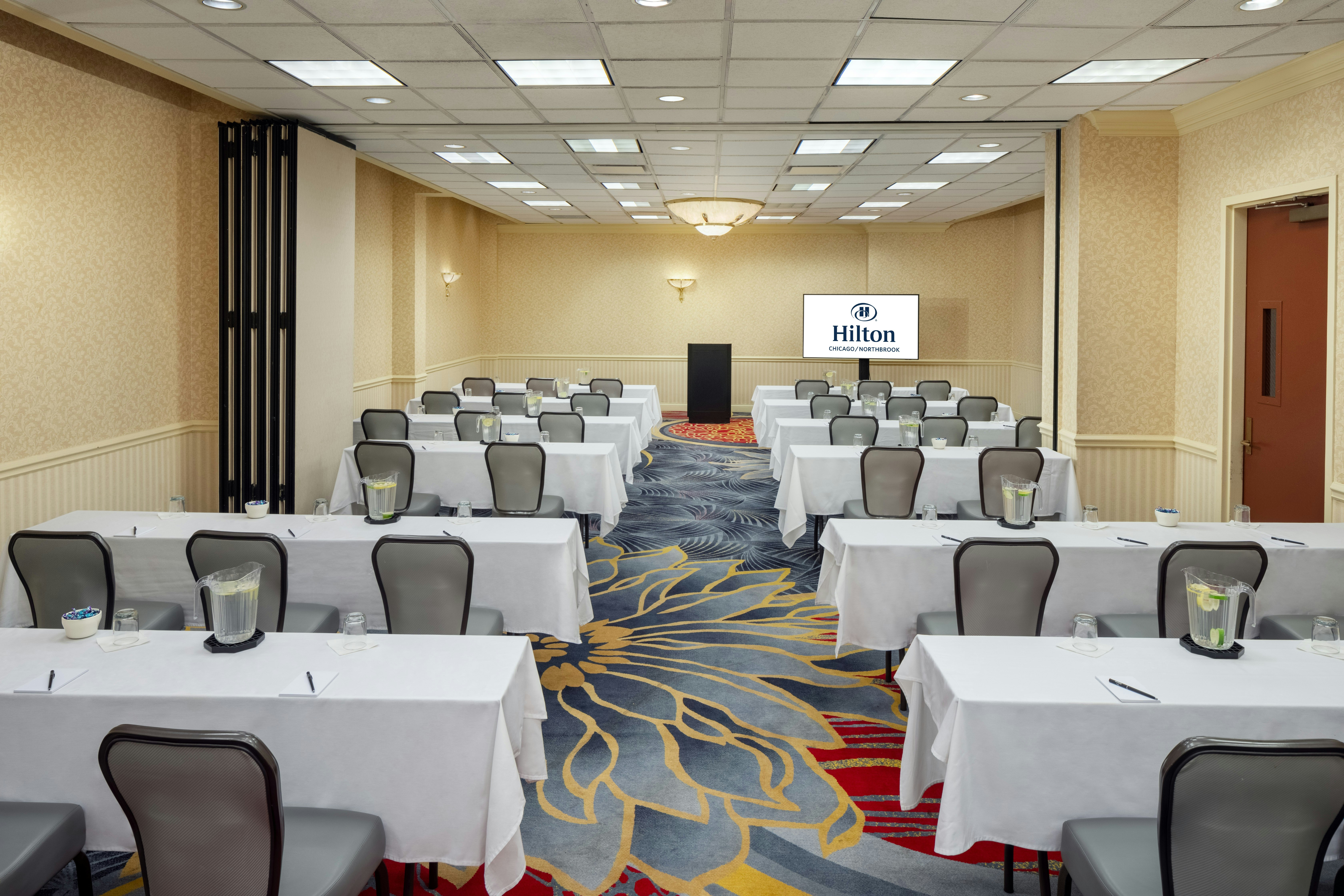 Hilton Chicago Northbrook 65/78