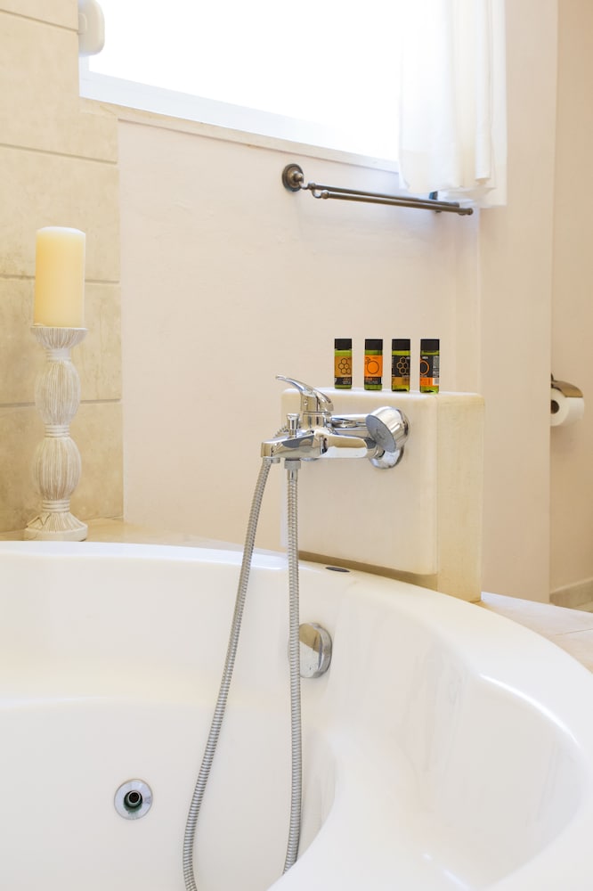 Villa Dafni 43/46