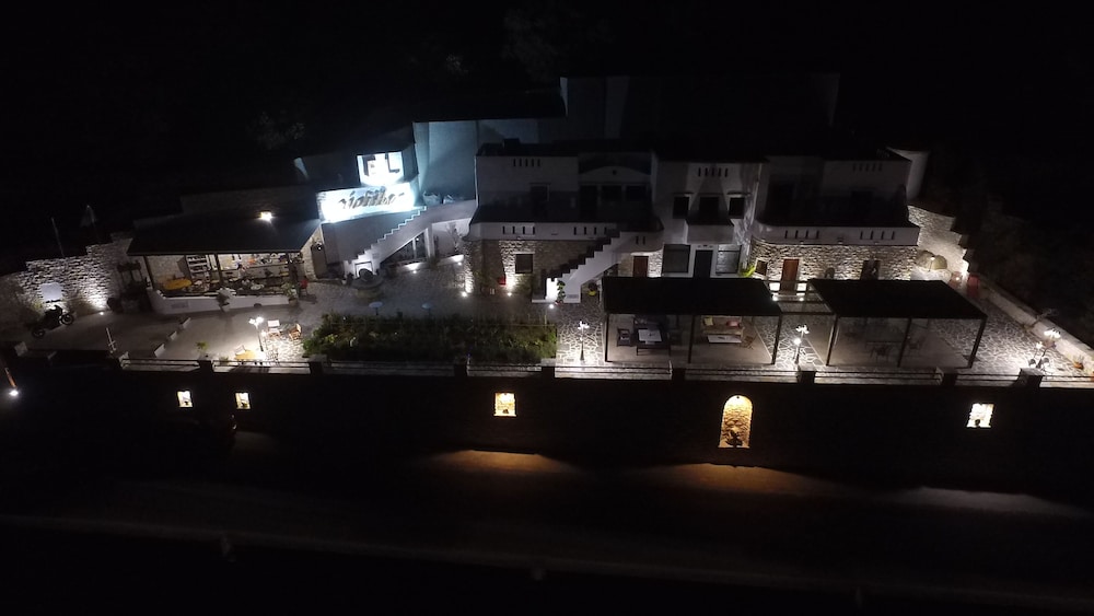 Elaiolithos Luxury Retreat Naxos photo1