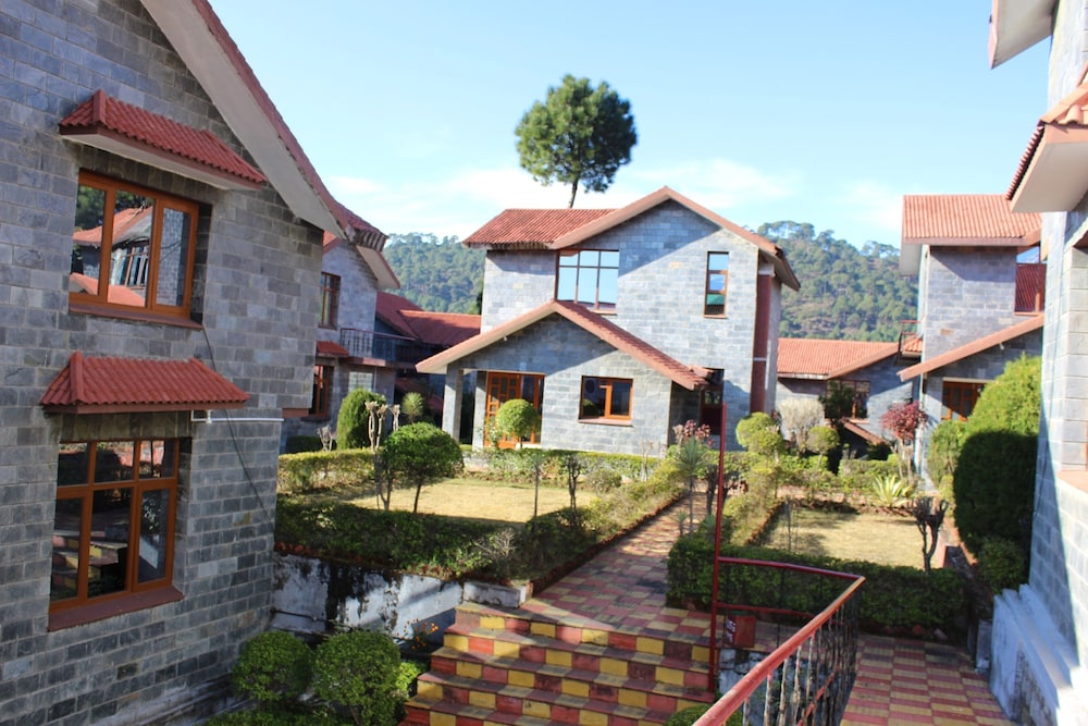 Nature Bloom Hotel And Resort 9/50