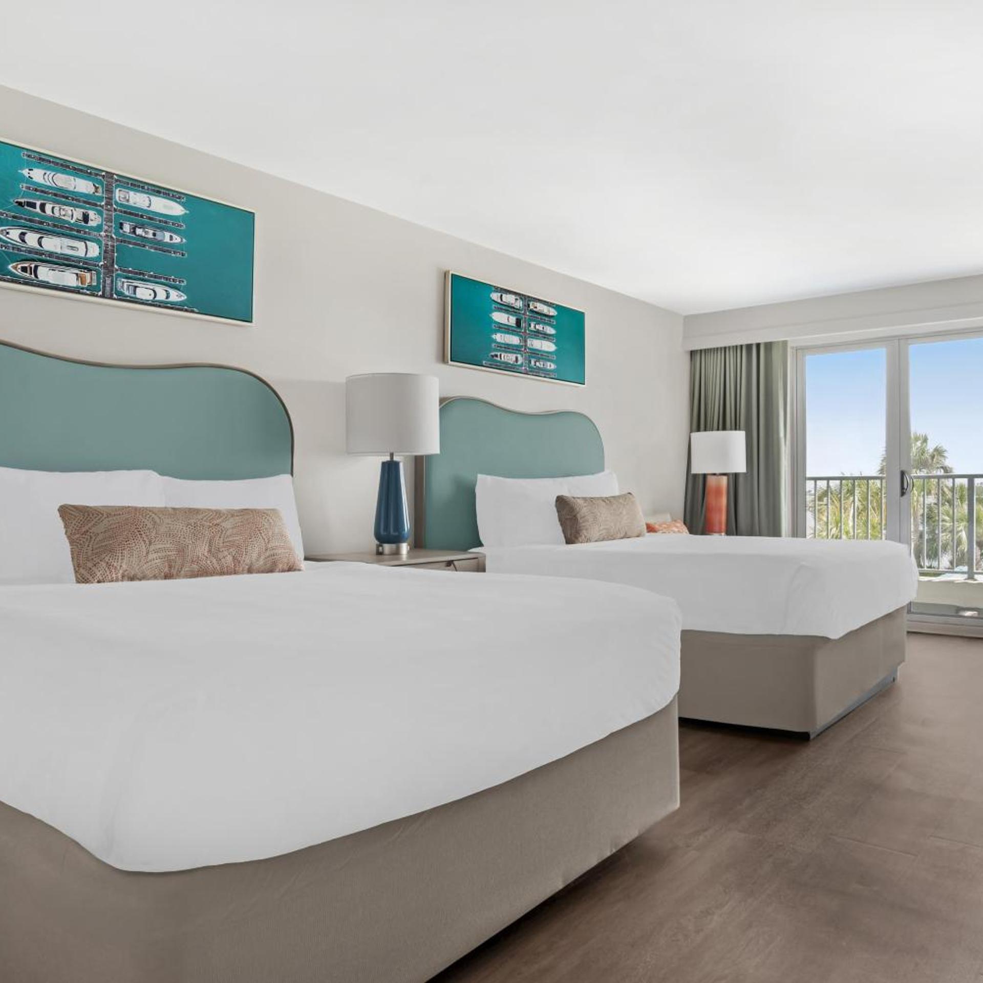 Studio, King Bed, 2 Queen Beds, Bay View