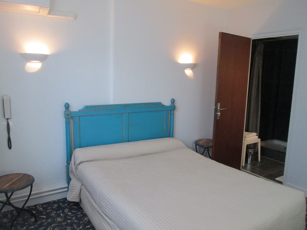 Hotel Victor Hugo 13/29