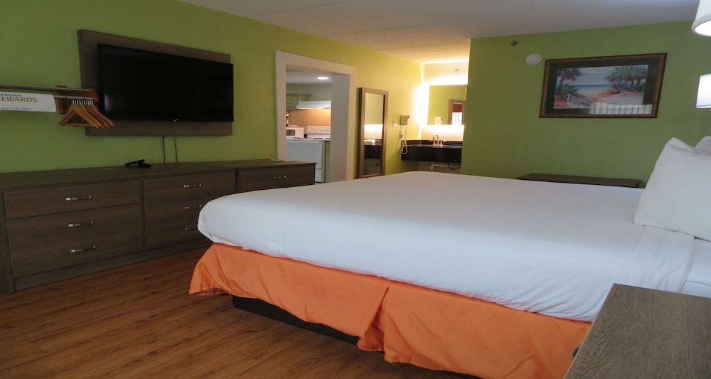 SureStay Plus Hotel by Best Western St Marys Cumberland 14/37