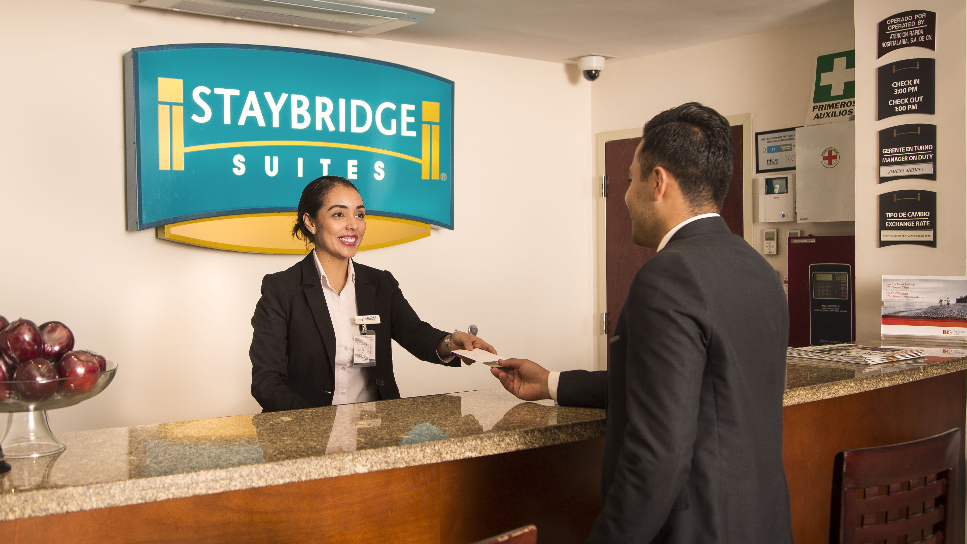 Staybridge Suites Queretaro 10/75