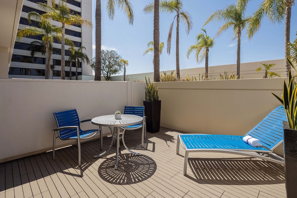 The Westin Los Angeles Airport 25/40