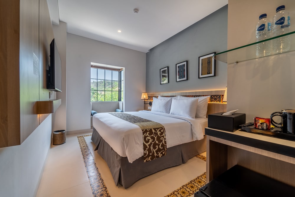 SMART, DOUBLE BED