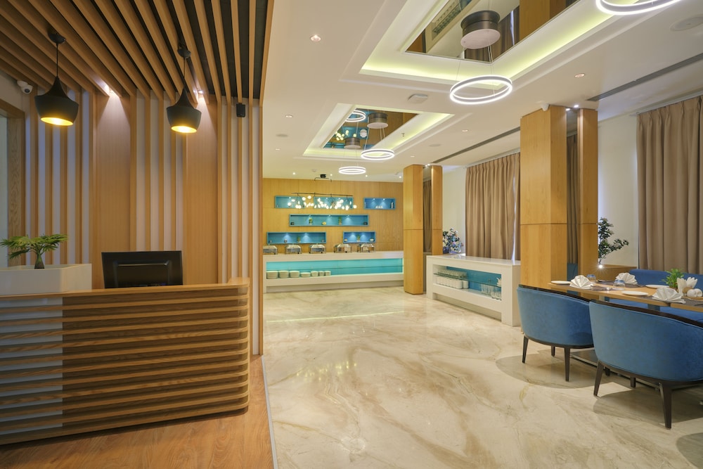 Blu Feather Hotel & Spa 14/69