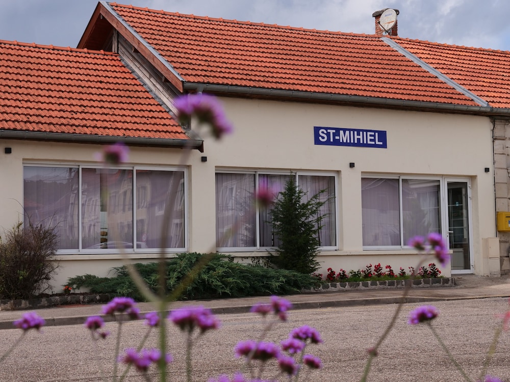 Hotel de la Gare 41/55