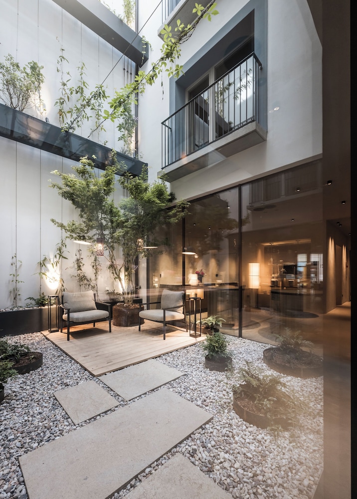 Eisenhut Boutique Hotel 43/50
