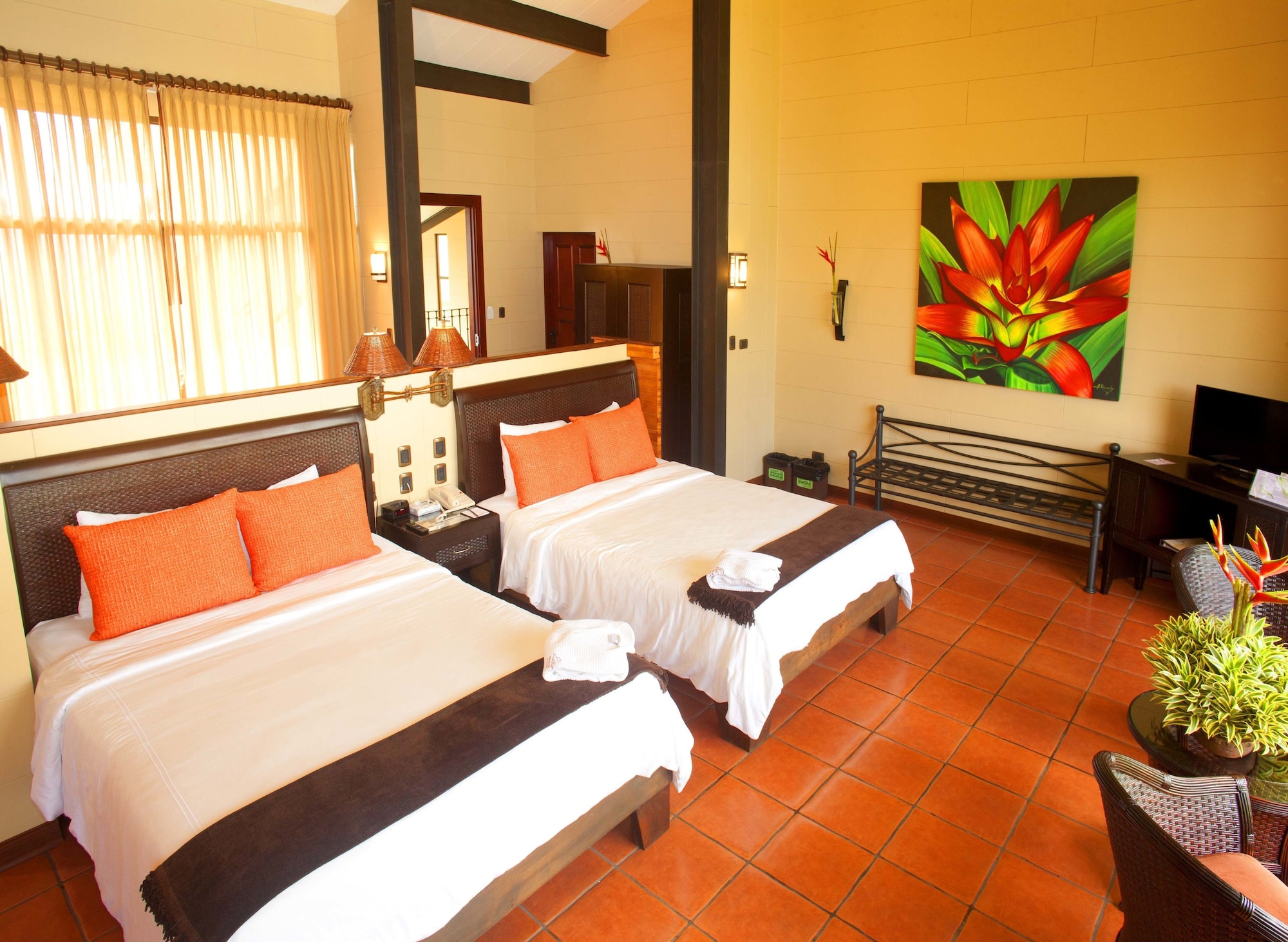 Family Suite, 2 Queen Beds, ARENAL KIORO SUITES AND SPA 2/7