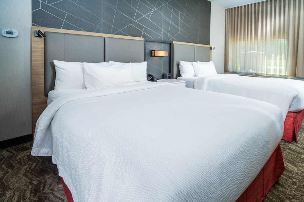 SpringHill Suites by Marriott Kenosha 14/49