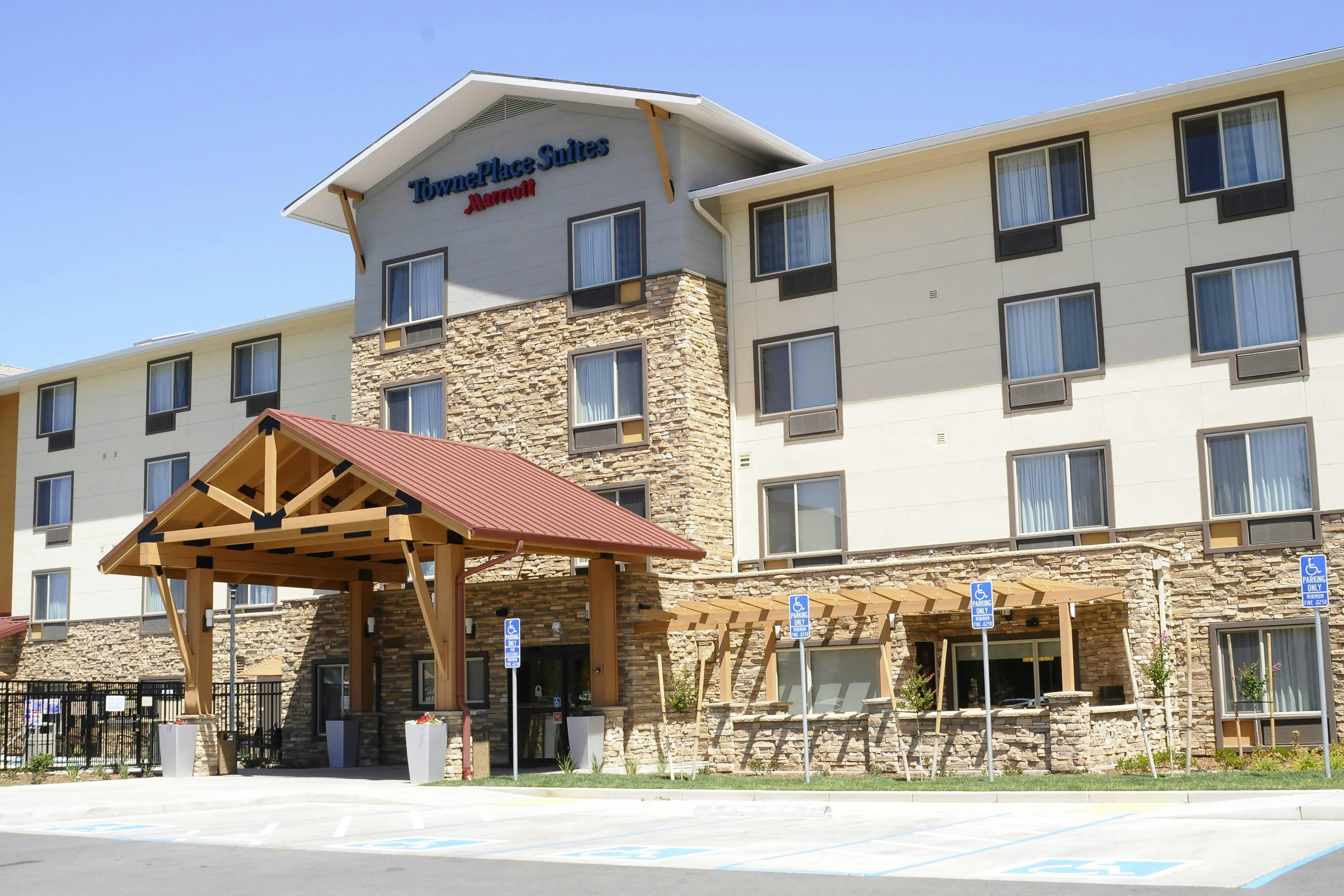 Towneplace Suites Redding 2/31