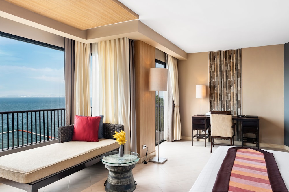 Garden Cliff Resort and Spa 150/172