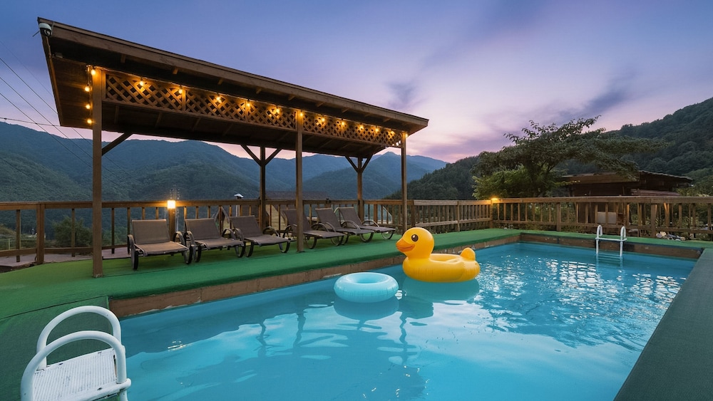 Gapyeong Alum Malu Pension 38/49