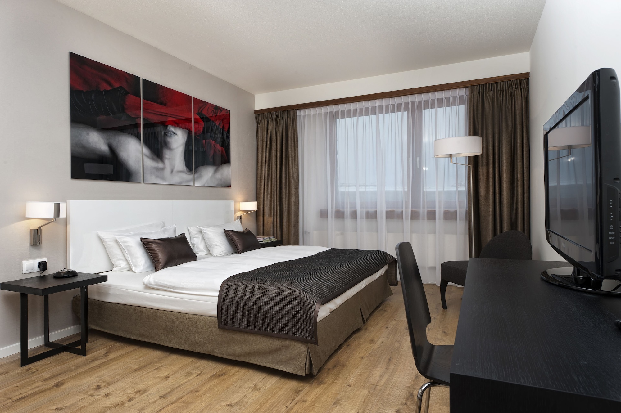 STANDARD, DOUBLE BED