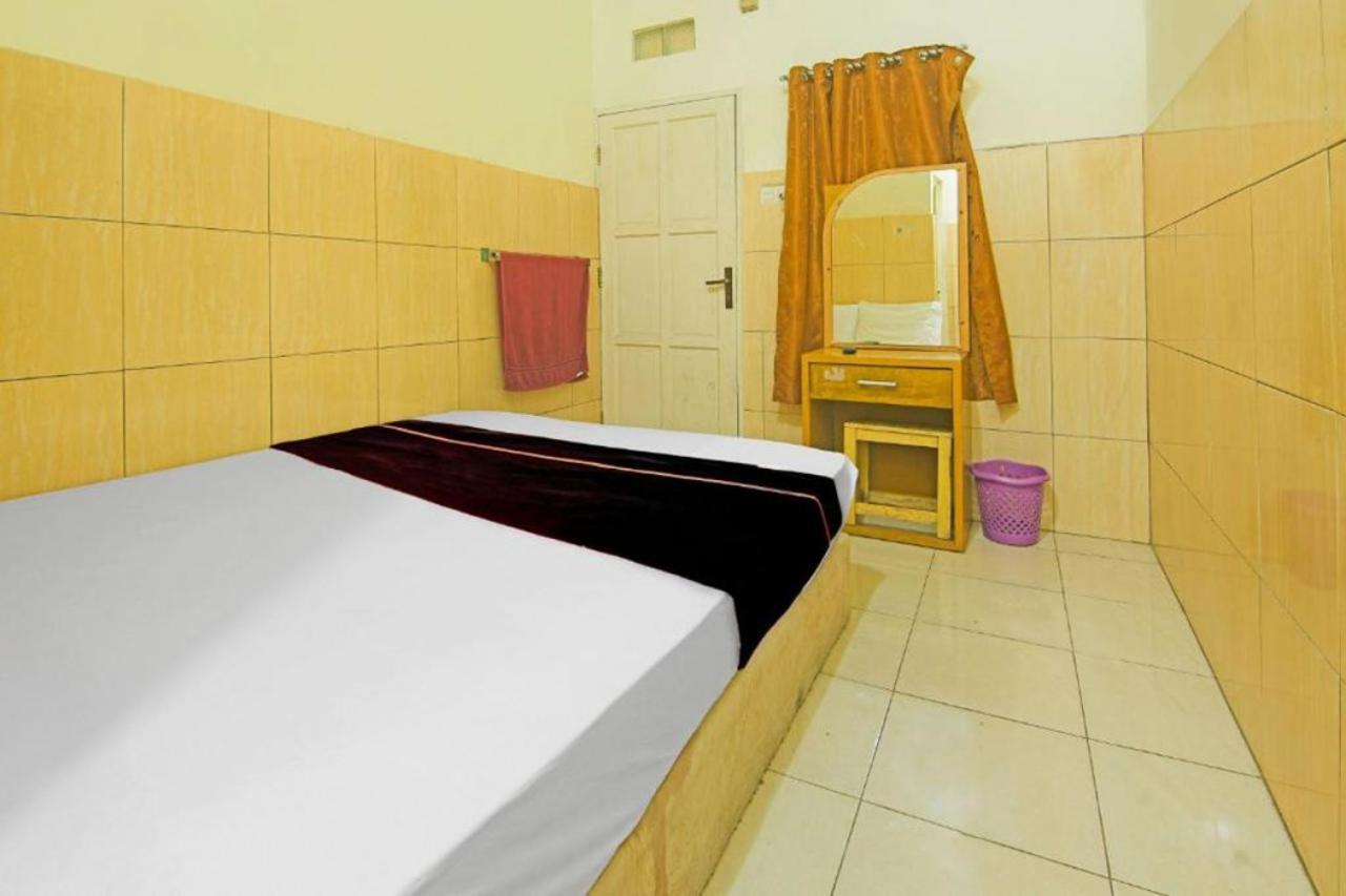 Hotel O near Mall Panakkukang formerly Aza Guesthouse 23/34