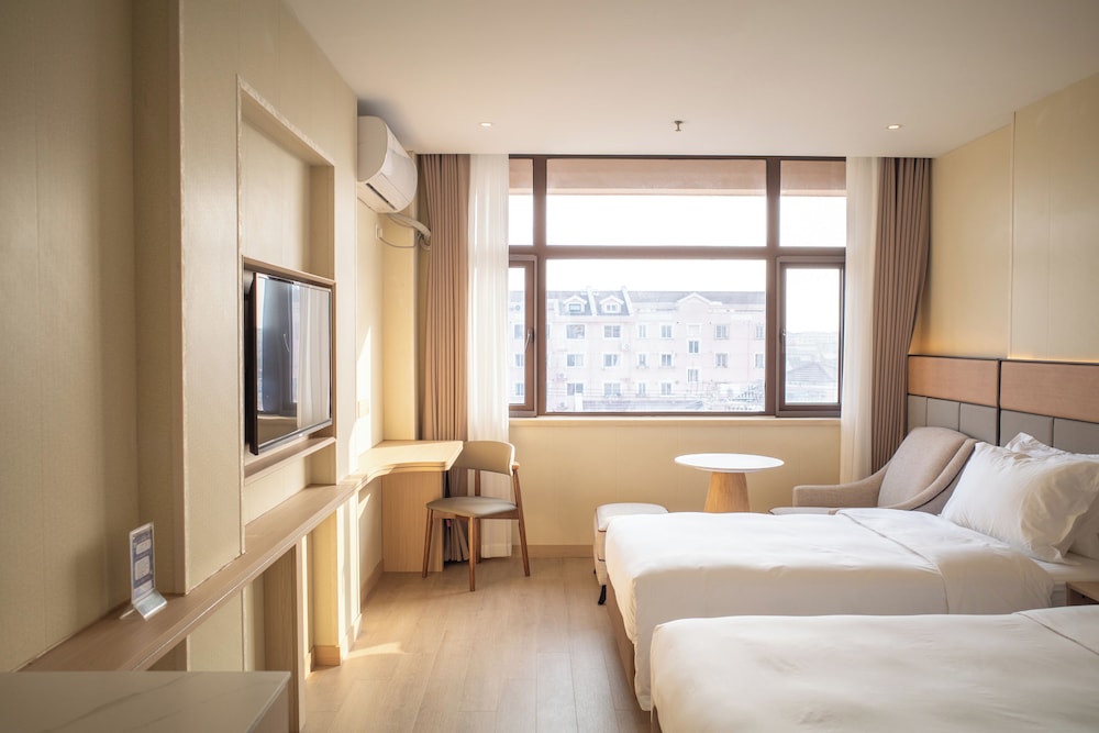 Joyful Star Hotel Pudong Airport Chenyang 24/58