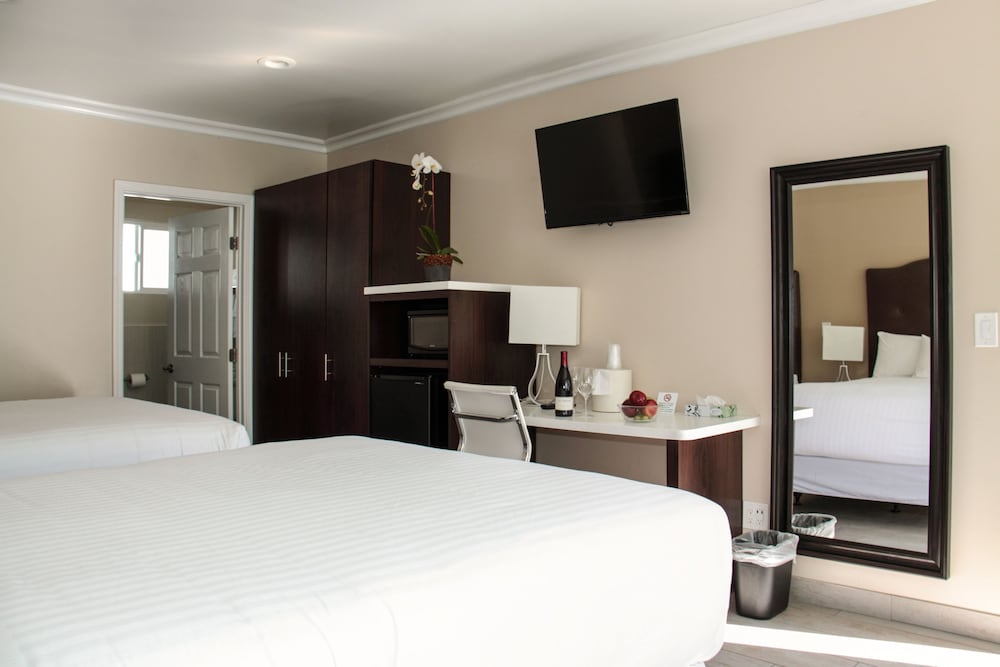 El Royale Hotel - Near Universal Studios Hollywood Los Angeles 17/50