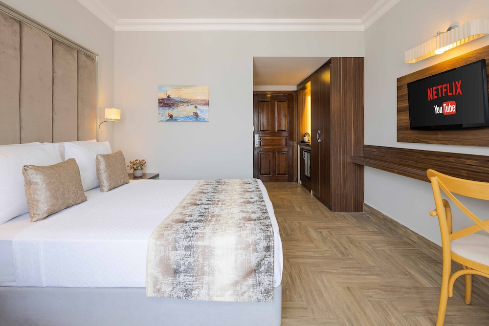 Deluxe, Double or Twin Bed, Elite Hotel Bodrum 2/5