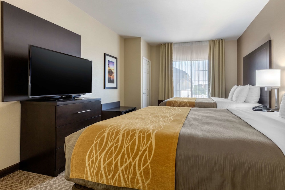Comfort Inn & Suites North Little Rock McCain Mall 11/38