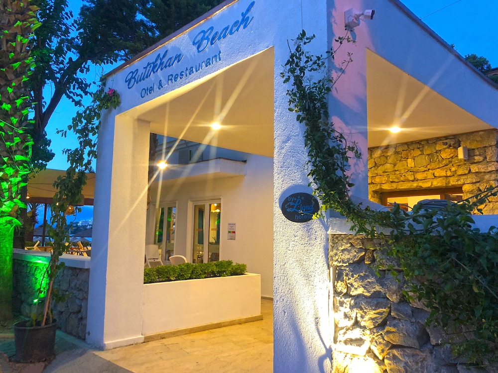 Butikhan Hotel 6/69