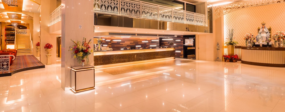 Grand Lord (Boutique) Hotel 8/59