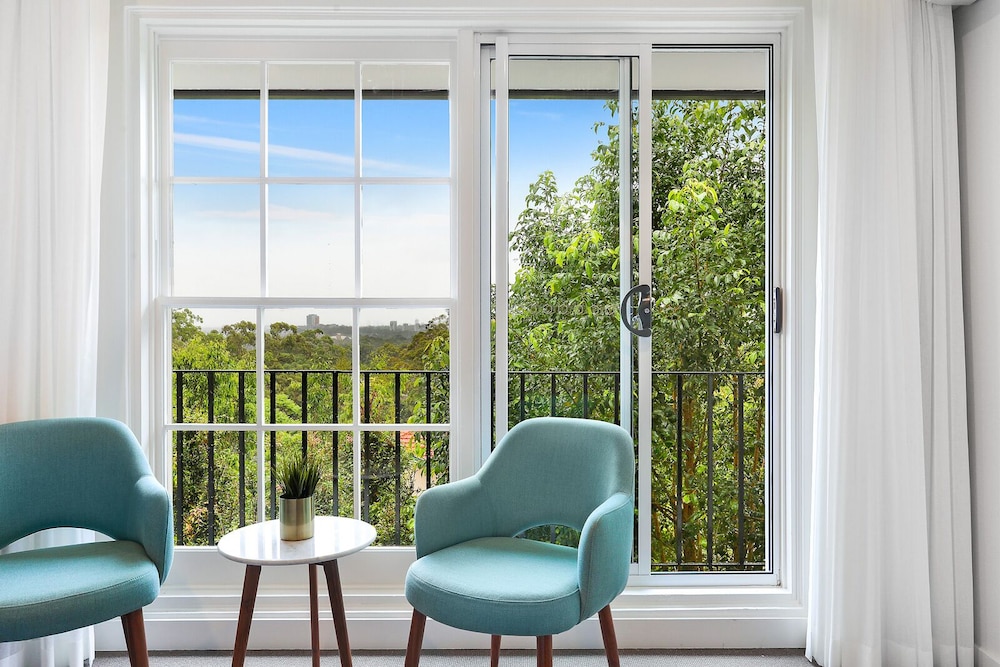 Killara Hotel And Suites 27/35
