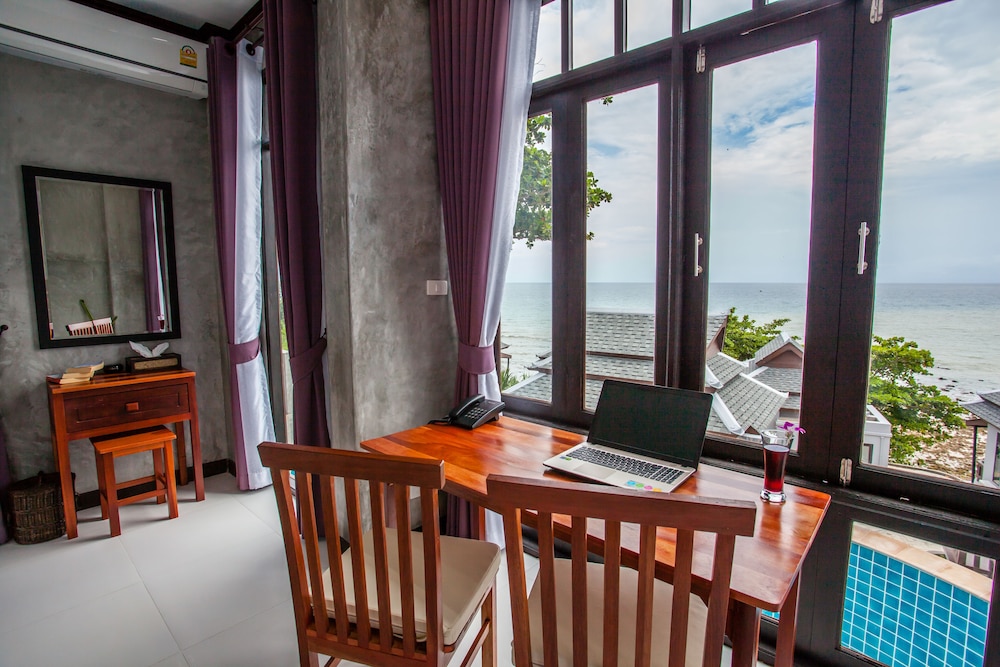 Lanta Corner Resort 9/61