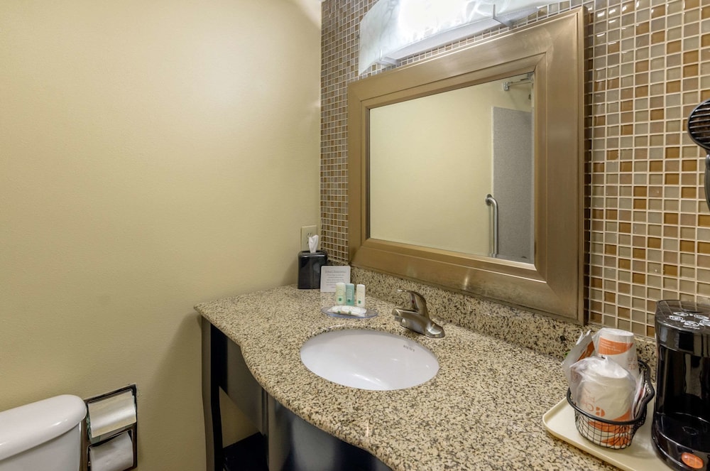 Quality Inn Covington Downtown 14/33