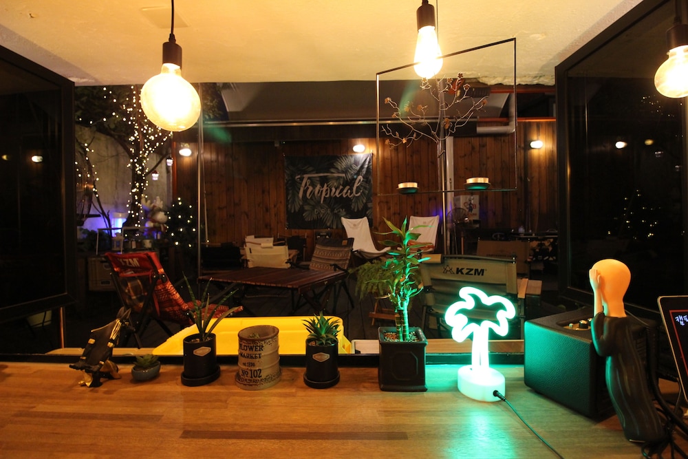 Bunk Guest House - Hostel 44/72