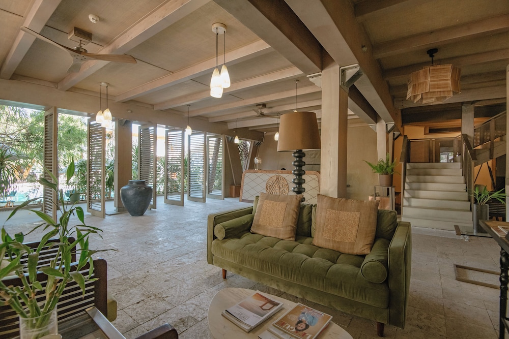 Asmara Urban Resort and Lifestyle Village Powered by ASTON 36/50