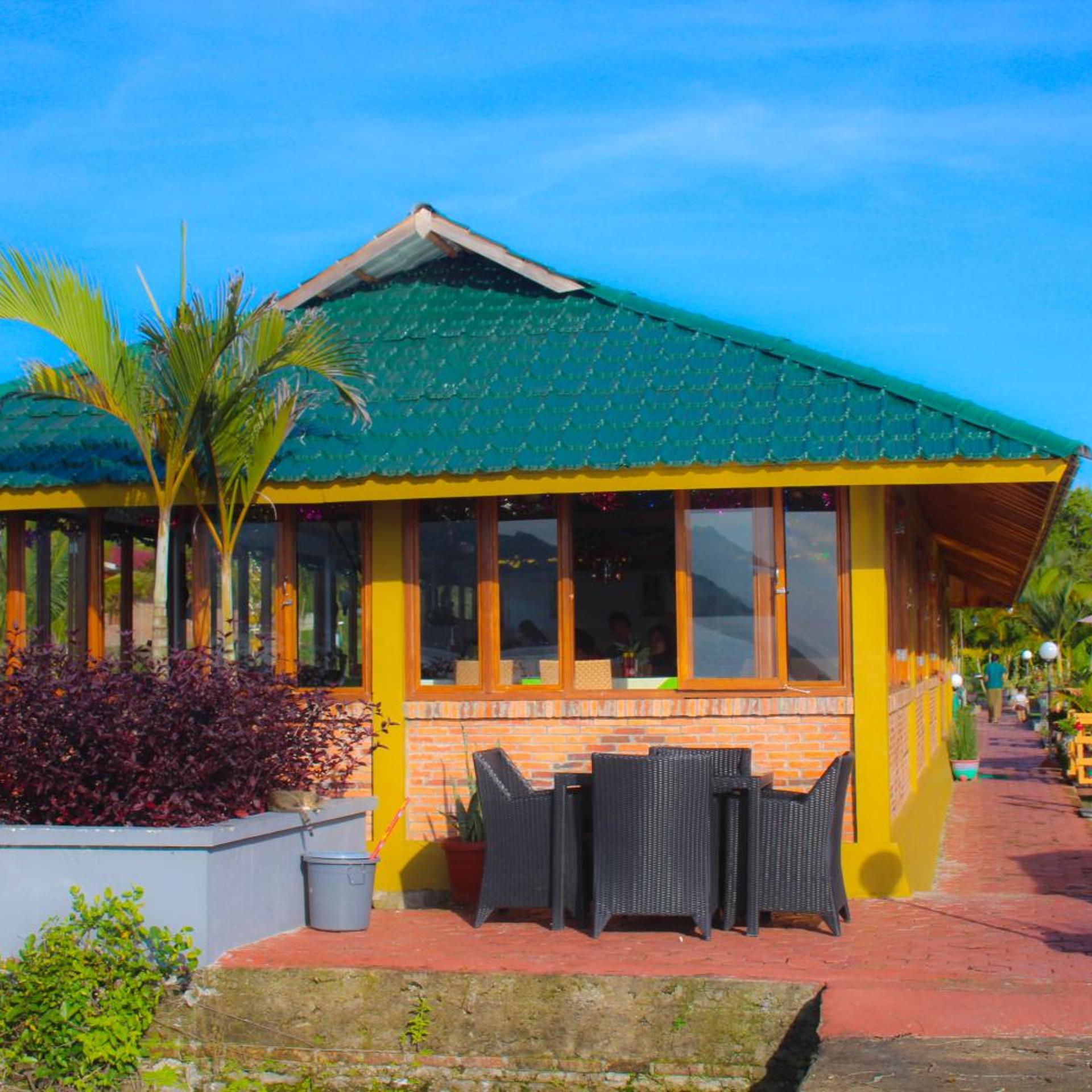 Toba Village Inn 3/59