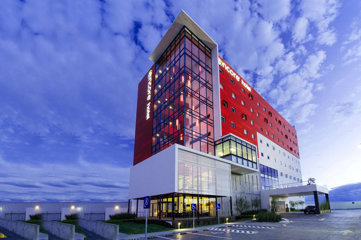 Ramada Encore by Wyndham Aguascalientes 7/50