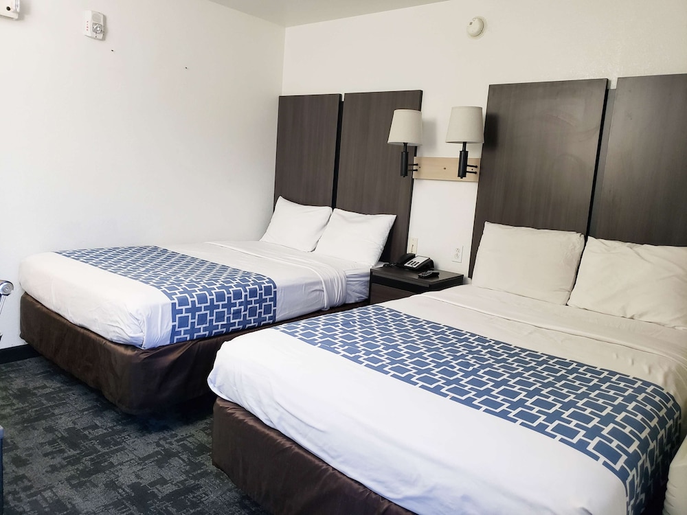 Motel6 Jonesboro, AR 11/37