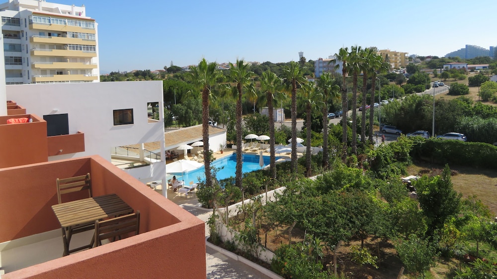 Hotel Alcaide 4/75