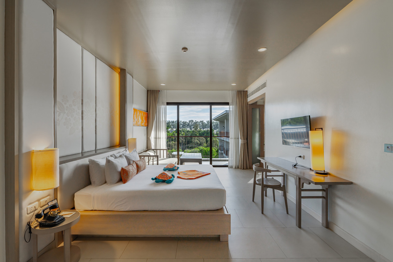 Proud Phuket Hotel 26/60