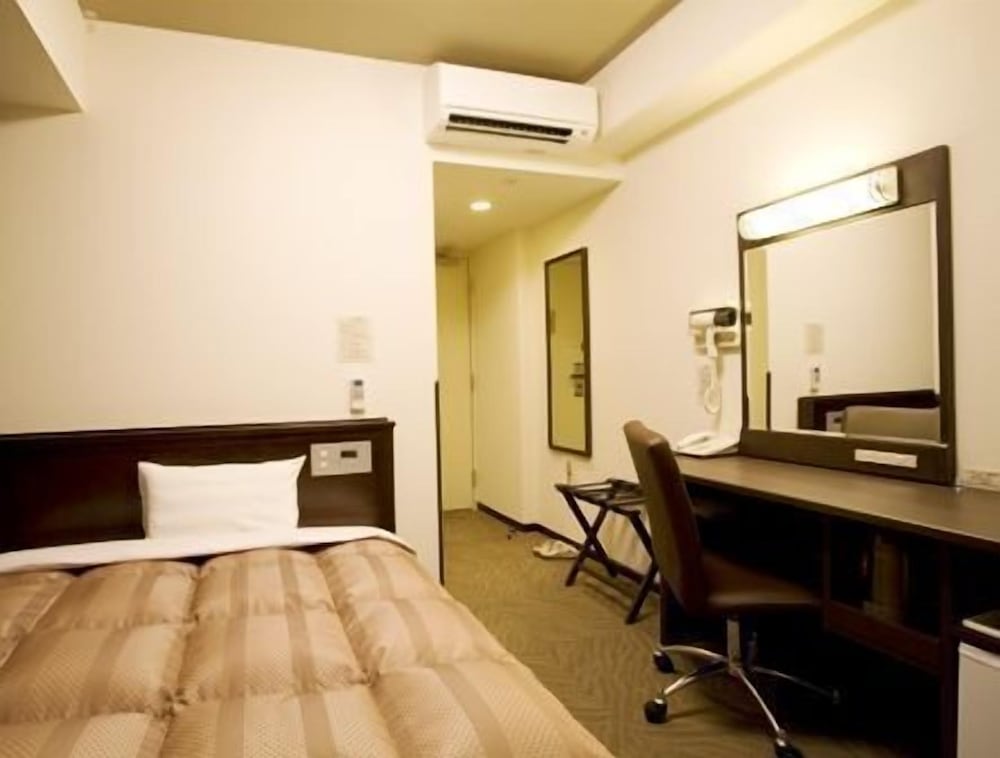 Hotel Route-Inn Noshiro 57/59