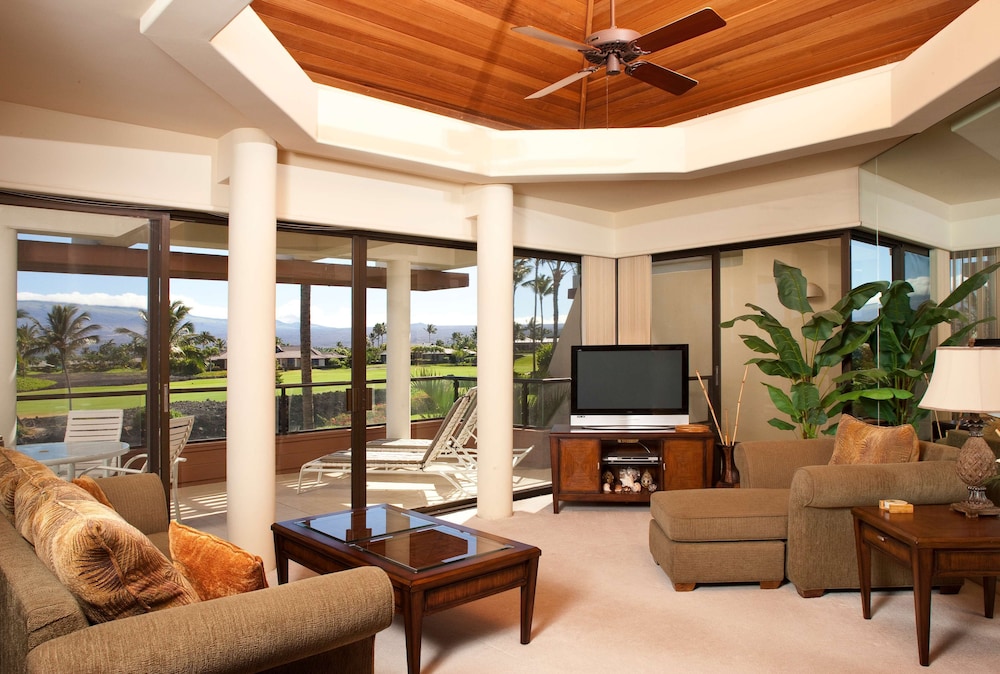 Mauna Lani Point 25/34
