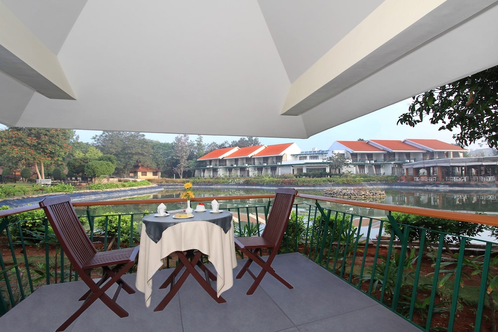 Silent Shore Resort Mysore 60/77