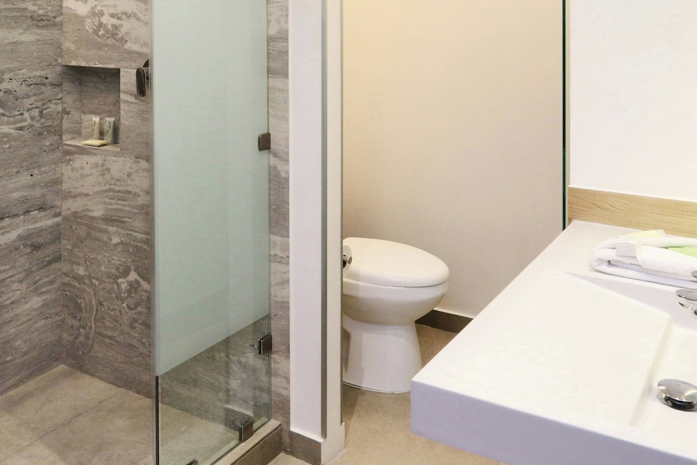 City Express Plus by Marriott Monterrey Centro 55/57
