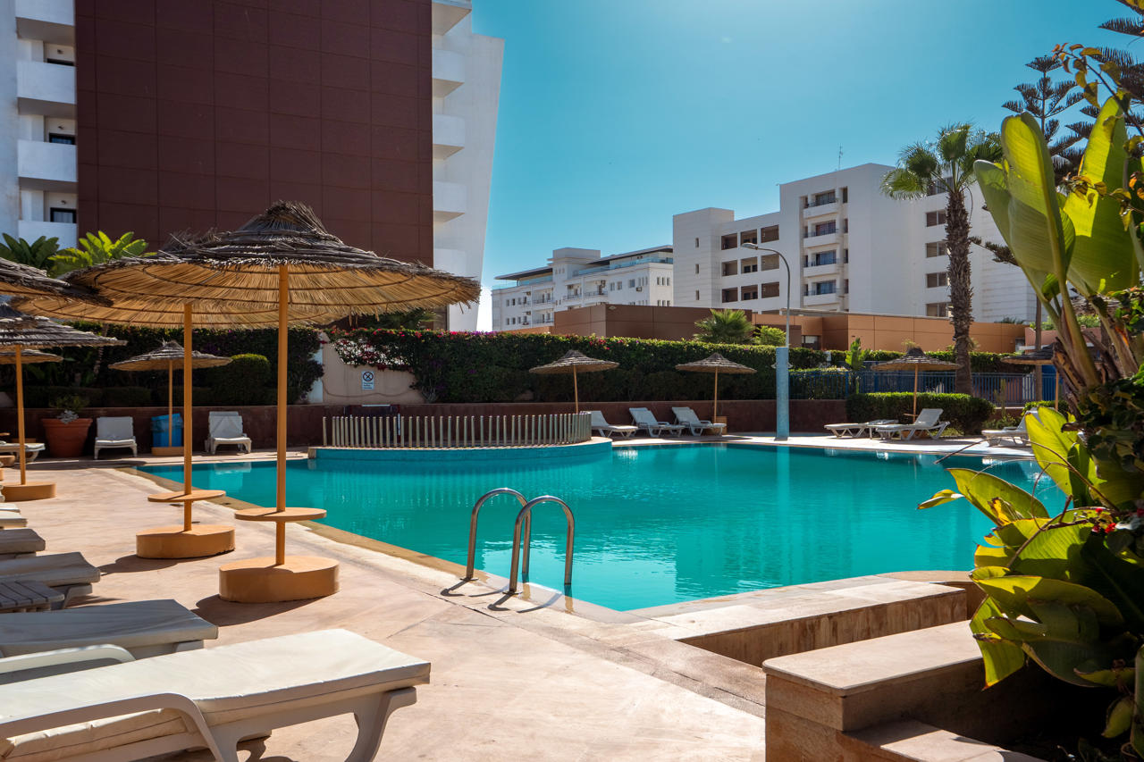 Intouriste Hotel & Suites 68/72