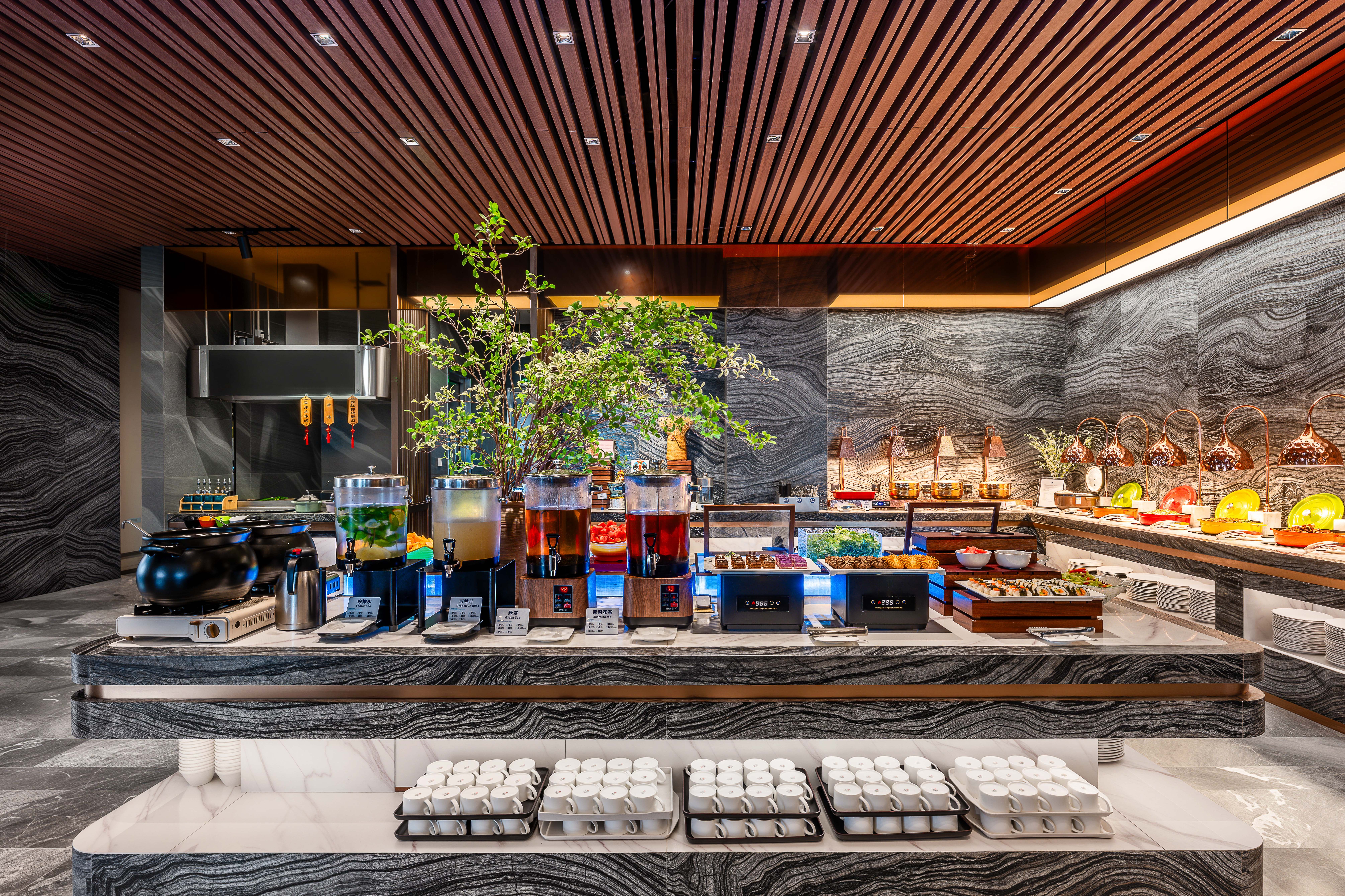 Holiday Inn Express Beijing Huacai 41/50