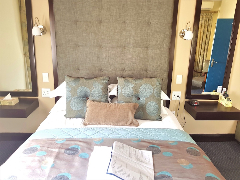 Constantia Manor Guesthouse 16/77