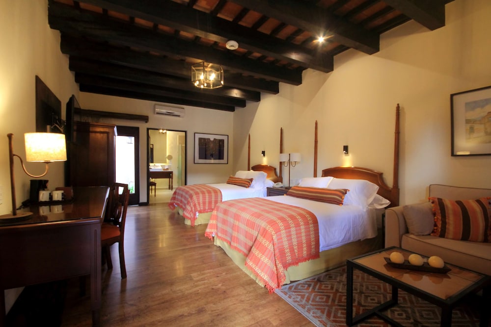Porta Hotel Antigua 11/58