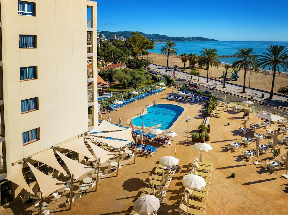 Hotel Servigroup Trinimar 43/48