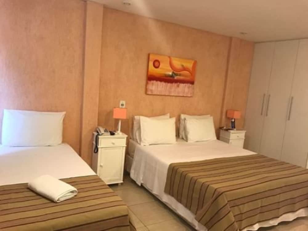 Hotel Residencial Portoveleiro 15/64