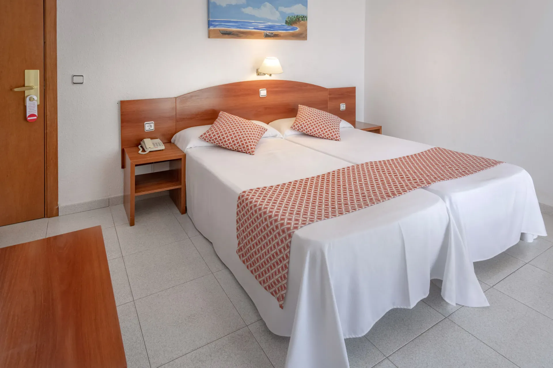 غرفة بسرير مزدوج بشرفة، GHT Balmes Hotel, Aparthotel & Splash 7/10