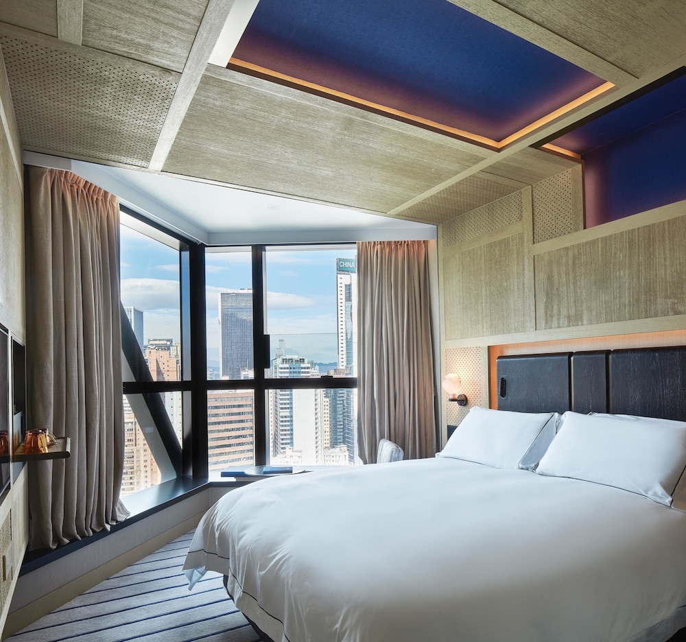 SUPERIOR, DOUBLE BED
