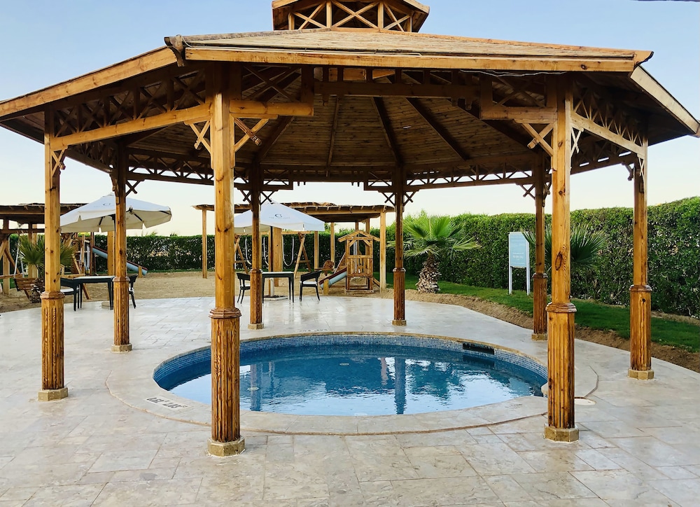 The Cascades Golf Resort, Spa and Thallasso in SOMA BAY